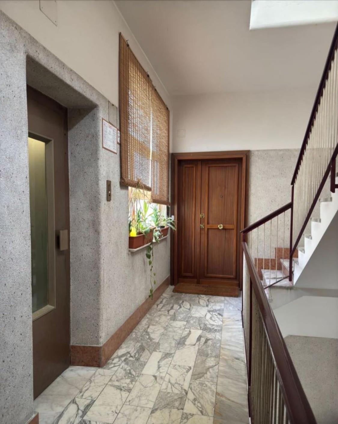 4m Apartment