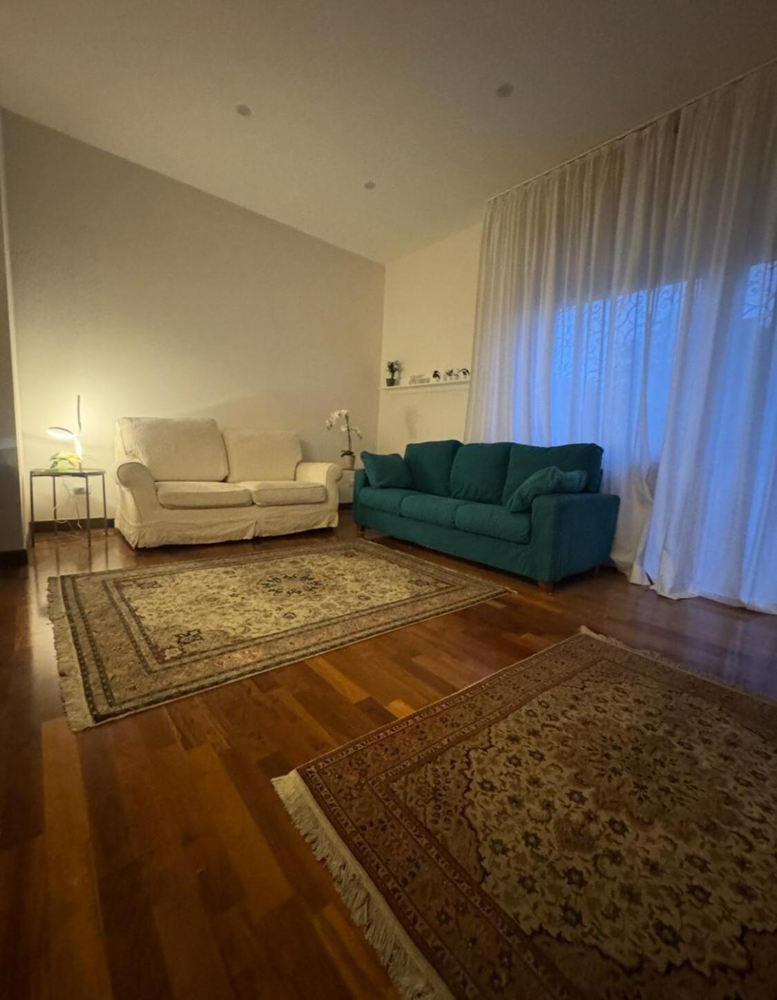 4m Apartment *